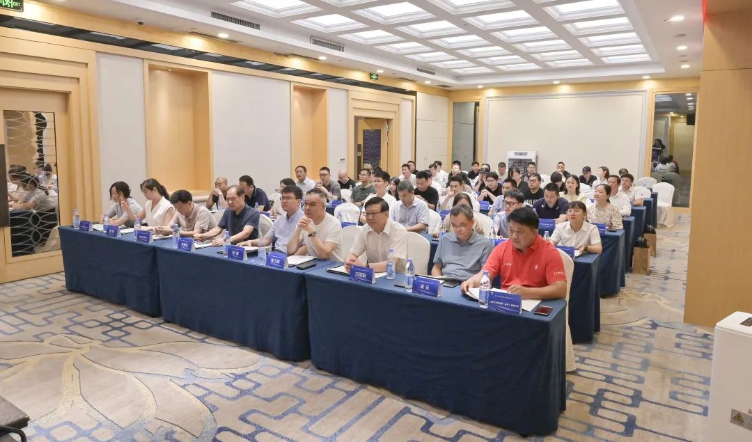 嘉兴市工业设计协会三届四次理事会顺利召开！