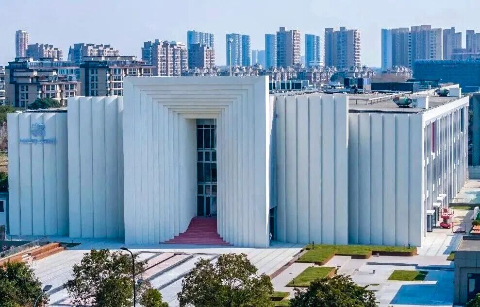 智脑赋能，潮启时尚！平湖设计城开馆启用